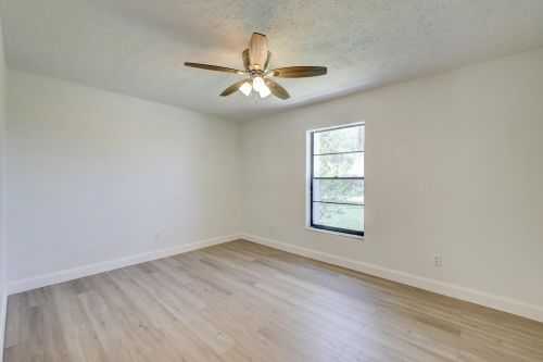 510 Billiar Ave, Fort Pierce FL  34983-8729 exterior