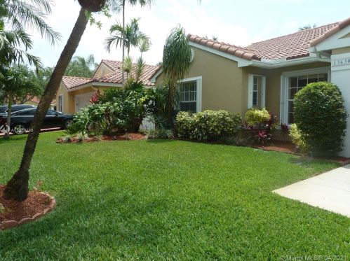 13630 17th Ct, Hollywood, FL 33027-3446