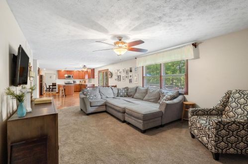 493 Mitchell Rd, Wilmington OH  45177-8519 exterior