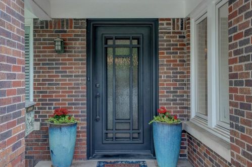 2017 Thomas Pl, Fort Worth TX  76107-3940 exterior