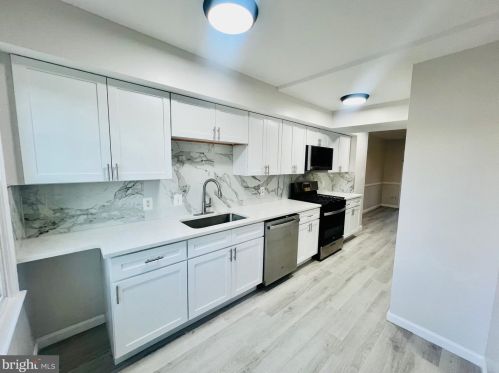 12580 Plymouth Ct, Woodbridge VA  22192-2321 exterior