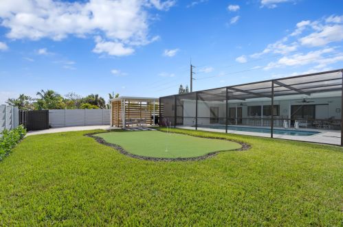 1831 56 Ave, Hollywood FL exterior