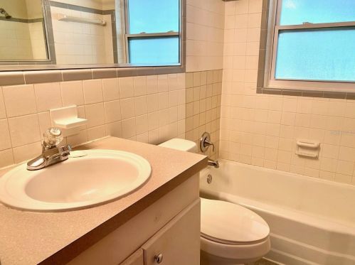 960 Tappan Cir, Orange City FL  32763-4854 exterior