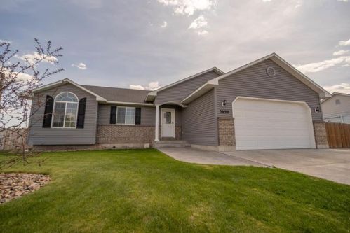3690 Prism Dr, Idaho Falls, ID 83401-5068