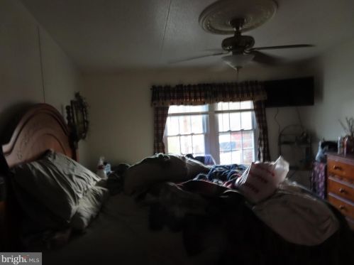 6053 Hager Rd, Upton PA  17225-9006 exterior