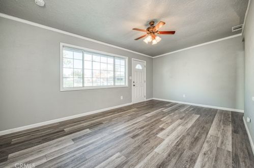 300 Lewis St, Madera, CA 93637-5449