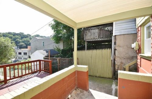 3117 Wadlow St, Pittsburgh, PA 15212-2403
