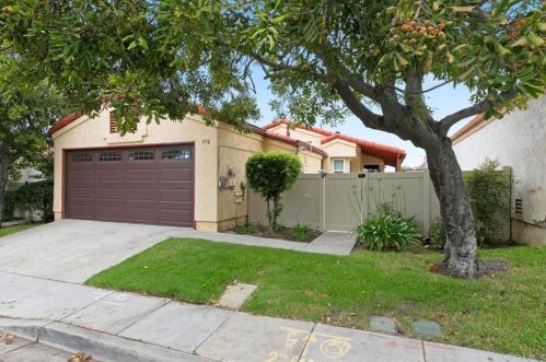 970 45th St, San Diego, CA 92113-3400