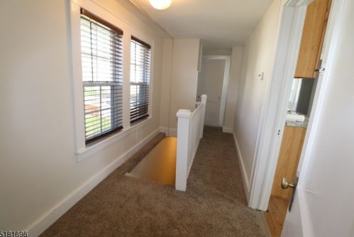 210 8 Ave, Manville NJ  08835-1233 exterior