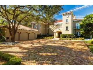 10000 Suburban Dr, Miami, FL 33156-1931