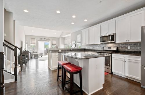 128 Craig St, Imperial, PA 15126-9743