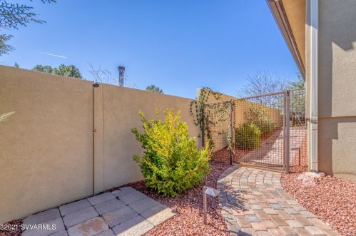 130 Grasshopper Ln, Sedona AZ 86336-4529 exterior