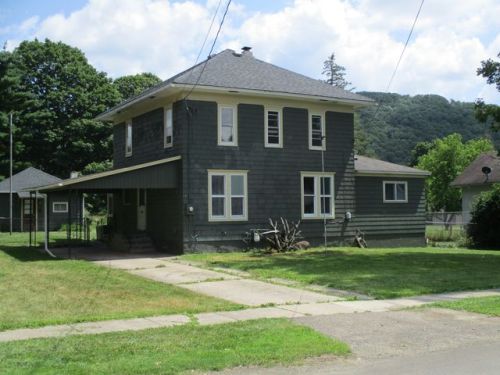 4 Rosencrans St, Cohocton, NY 14826-9444