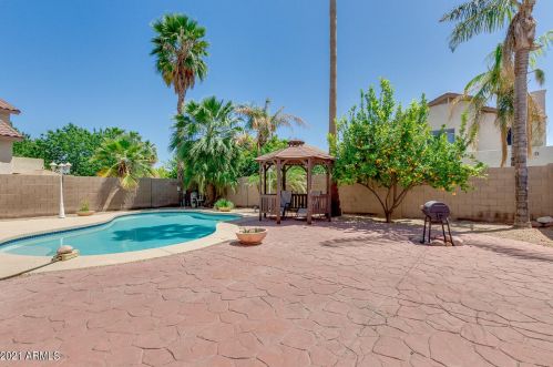 5325 Venus Way, Chandler AZ  85226-8617 exterior