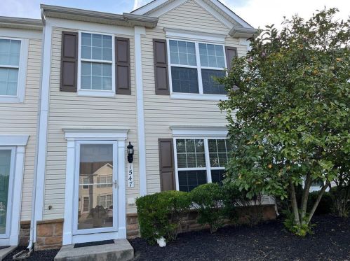 1547 Artisan Ct, Breinigsville, PA 18031-1583