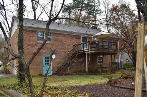 1123 Pepper Hill Rd, Greensboro NC  27407-2837 exterior