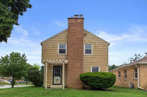 4480 70, Milwaukee WI 53218-5408 exterior