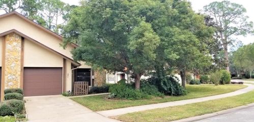 991 Stonybrook Cir, Daytona Beach, FL 32127-4939