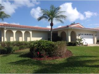 14393 Yacht Club Blvd, Largo, FL 33776-1104