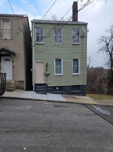1920 Lithgow Ave, Pittsburgh, PA 15214-3819