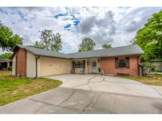 1701 Blackberry Ct, Eustis, FL 32726-5677