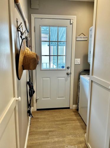 267 Revere Way, Newport Beach CA  92660-6160 exterior