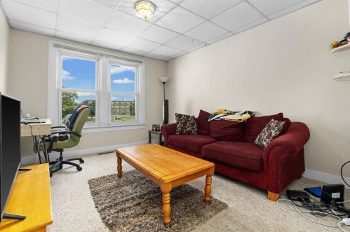 205 Declark St, Beaver Dam WI  53916-1121 exterior