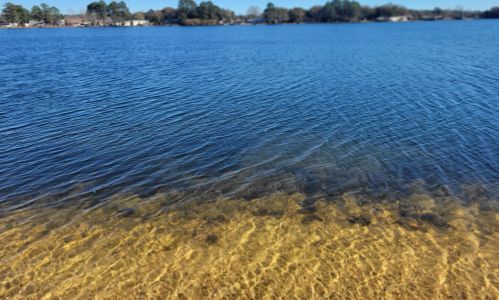 207 Kings Lake Blvd, Defuniak Springs, FL 32433-7098