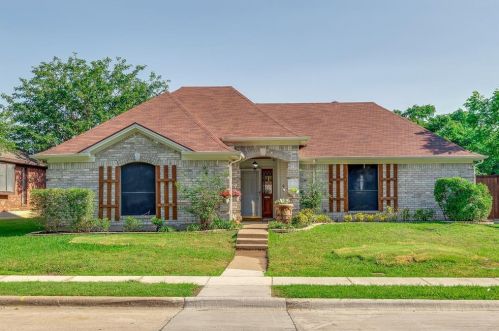 1525 Glenmore Dr, Lewisville, TX 75077-2418
