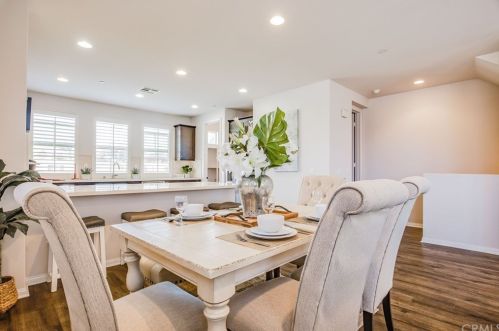 1021 Mandarin Pl, Fullerton CA  92833-4785 exterior