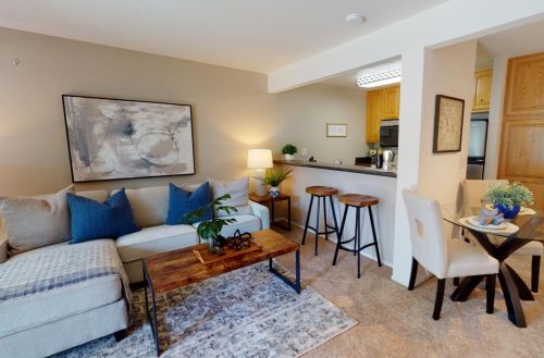 1514 Four Oaks Cir, San Jose, CA 95131-2645
