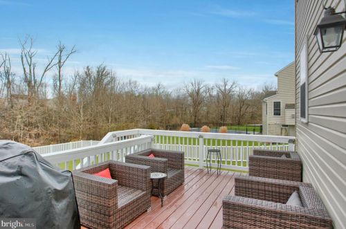 4 Ledgestone Dr, Siddonsburg PA  17019-9805 exterior