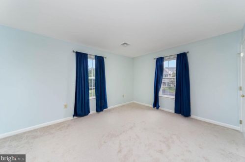 132 Peregrine Ln, Hummelstown PA  17036-8845 exterior