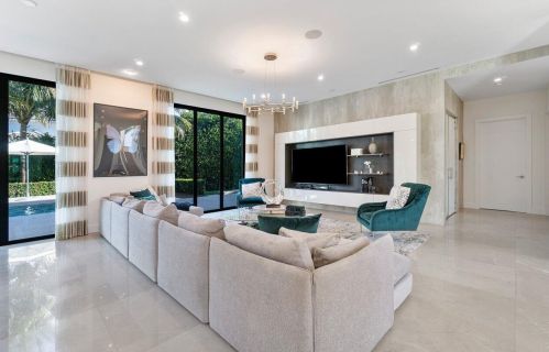 368 Silver Palm Rd, Boca Raton FL  33432-7979 exterior