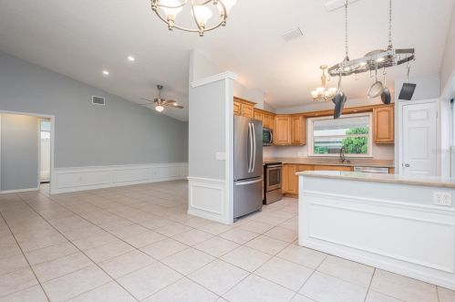 2950 Sumner Way, Palm Harbor FL  34684-1600 exterior