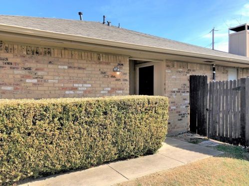 8833 Camfield Way, Frisco TX  75033-2547 exterior