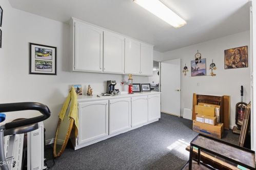 408 Calle Manzana, Bakersfield CA 93314-4247 exterior