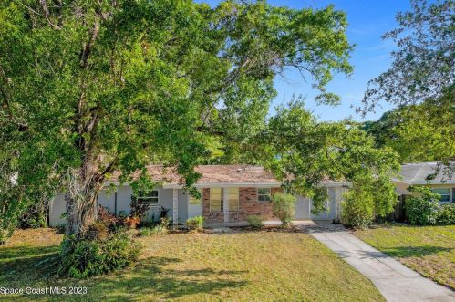 3706 Sutton Dr, Orlando FL  32810-2337 exterior