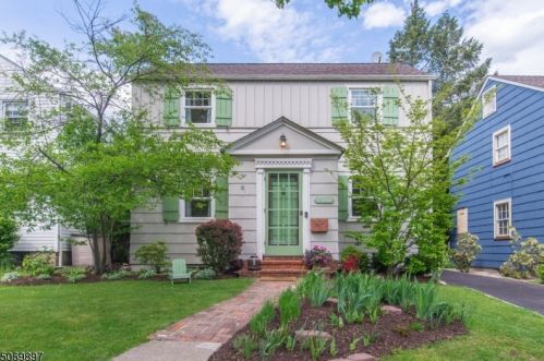15 Cross Pl, Glen Ridge, NJ 07028-1006