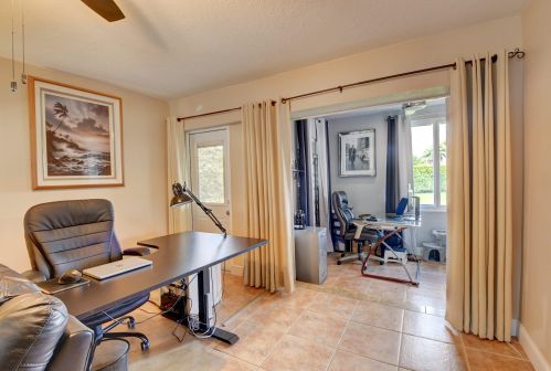 616 Hummingbird Ln, Delray Beach, FL 33445-1889