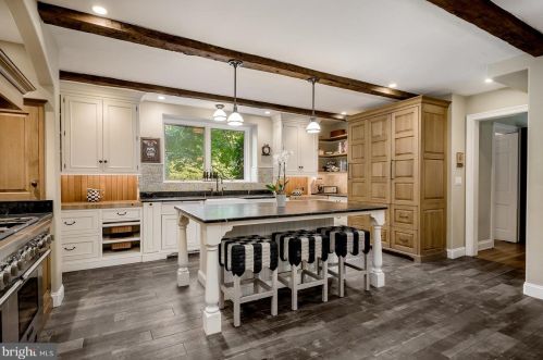 527 Tennis Ave, Prospectville PA 19002-6016 exterior