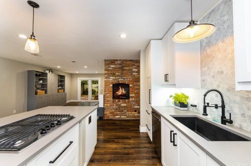 2429 Adams Ave, Orange CA  92867-6047 exterior