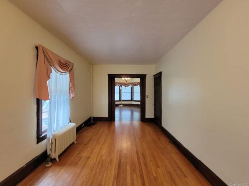 156 Prospect Ave, Middletown NY  10940-3941 exterior