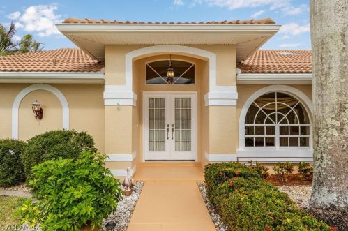 2713 52nd St, Cape Coral FL  33914-6695 exterior