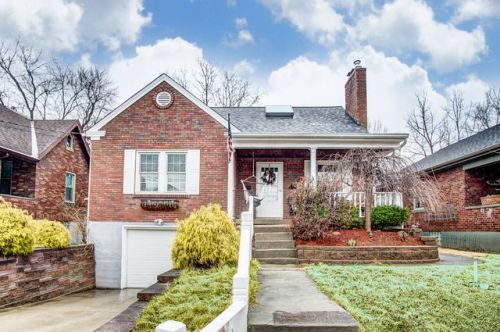 3328 Ameliamont Ave, Cincinnati, OH 45209-1807