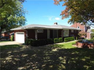 1717 Wood St, Latrobe, PA 15650-2272