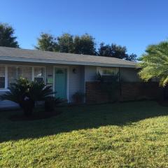 1274 Surfway Ct, Jacksonville, FL 32233-2241