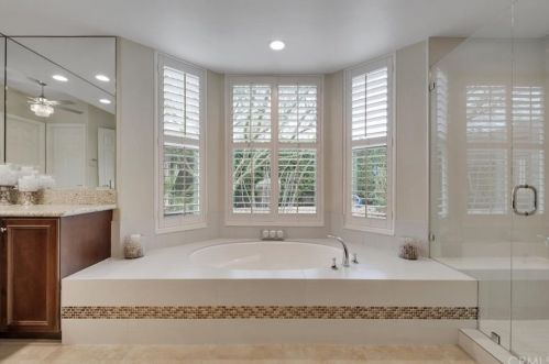 15 Napoleon Rd, Rancho Mirage CA  92270-2715 exterior