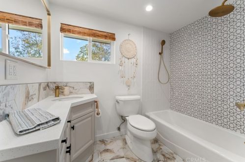 2105 Alden Ave, Anaheim CA  92806-4502 exterior