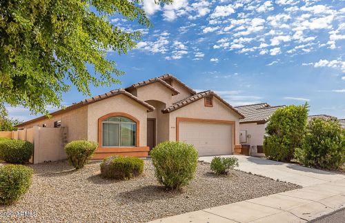 3756 Yellow Peak Dr, Queen Creek AZ  85142-3077 exterior
